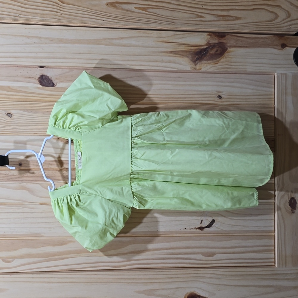 Super Cute Copper Key Dress size 4